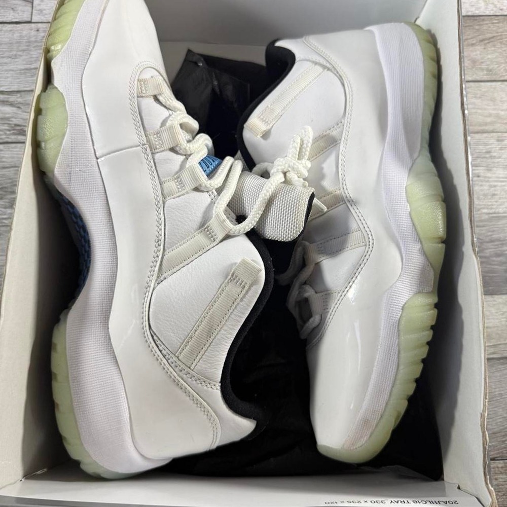 Air Jordan 11 Retro Low - white/legend blue sneakers - Picture 8 of 8